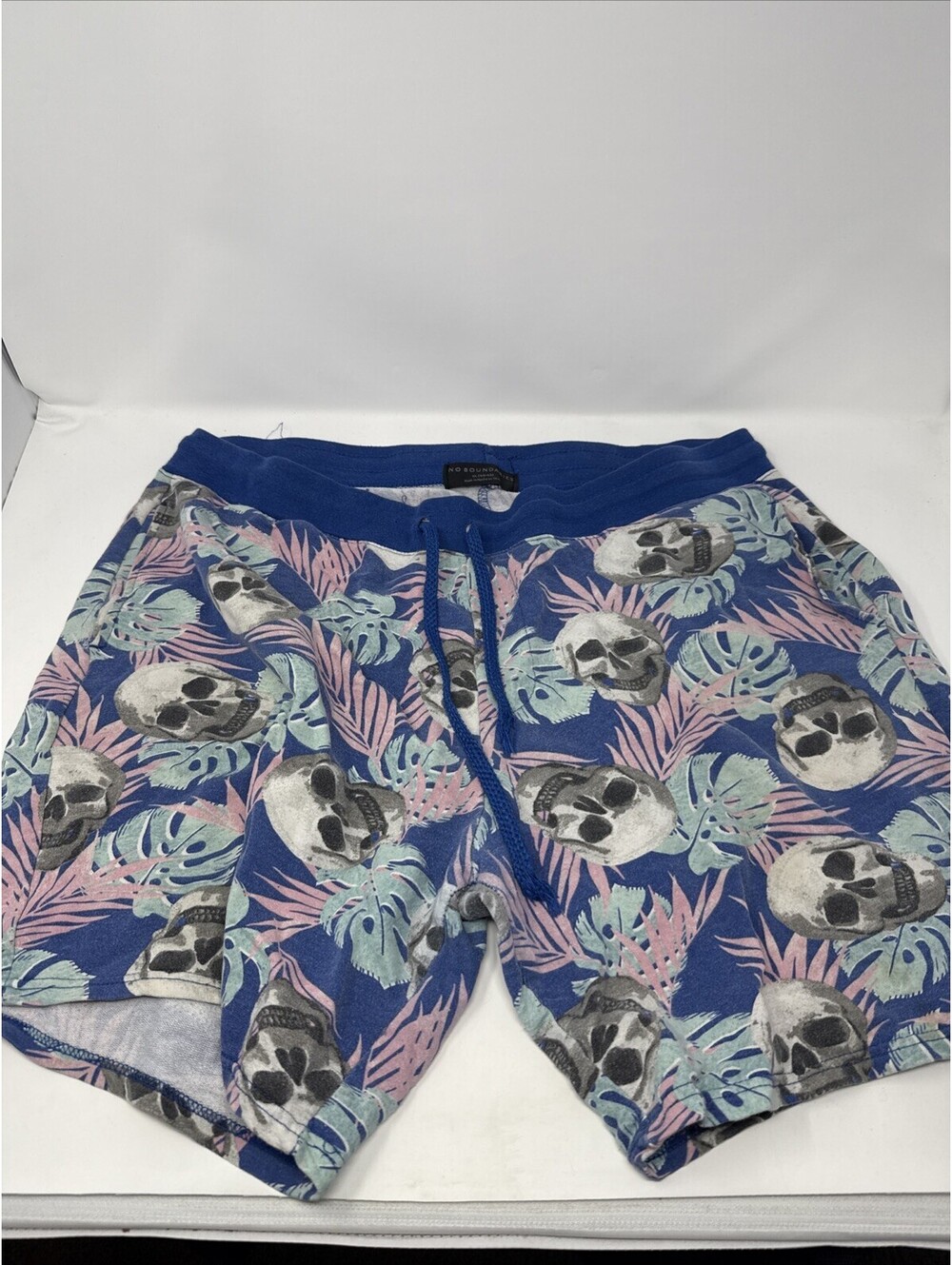No Boundaries Shorts With Skulls Xl(40-42)